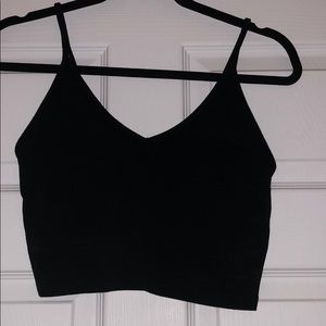 Aritzia black crop top